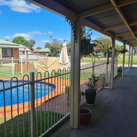 Regency Court Motel Cobram Eksteriør billede