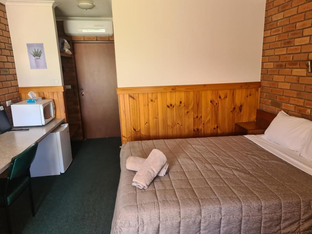 Regency Court Motel Cobram Eksteriør billede