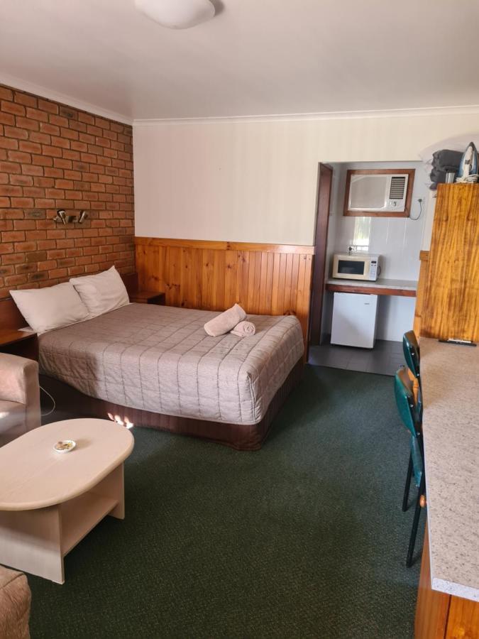 Regency Court Motel Cobram Eksteriør billede