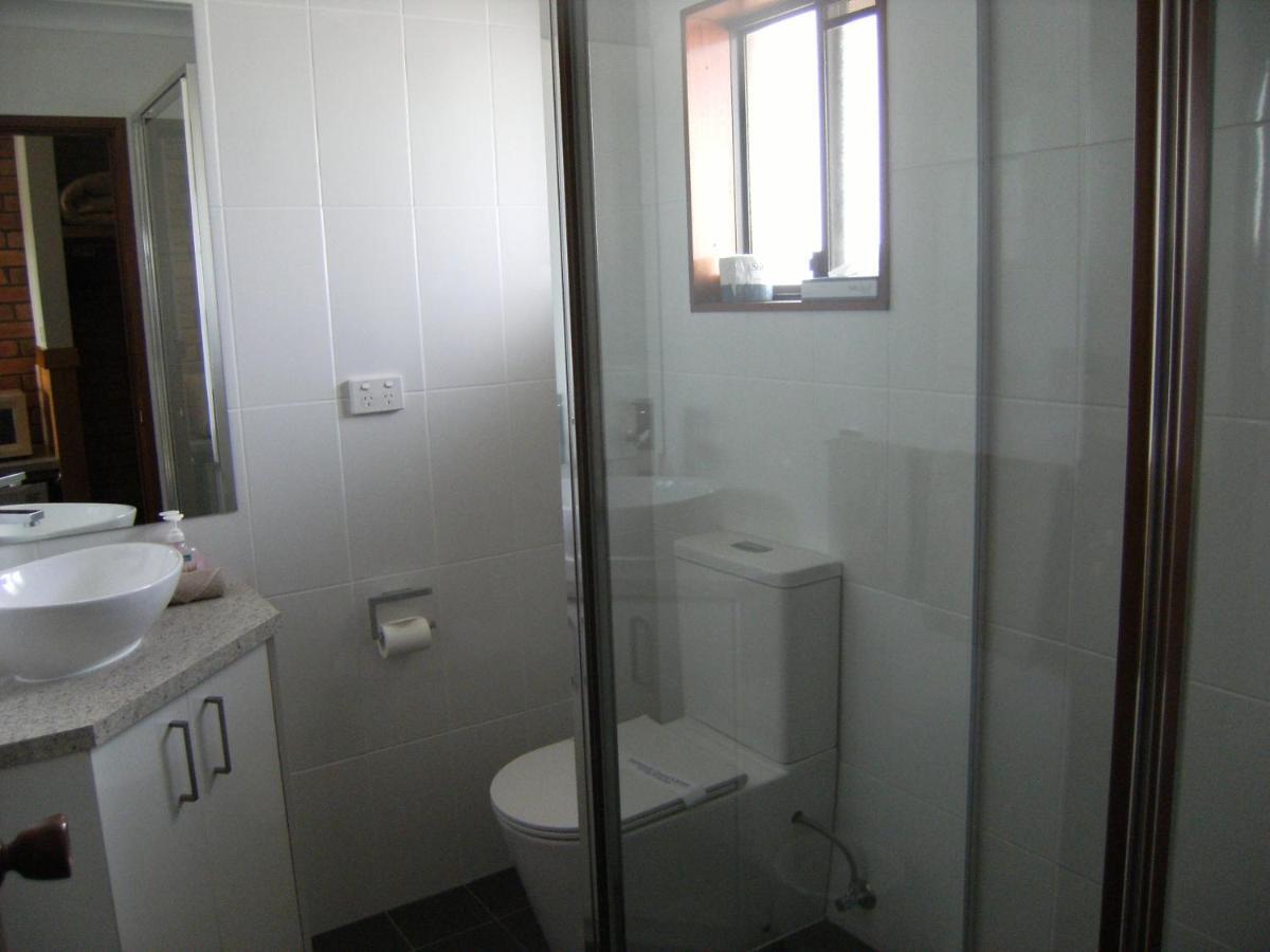 Regency Court Motel Cobram Eksteriør billede